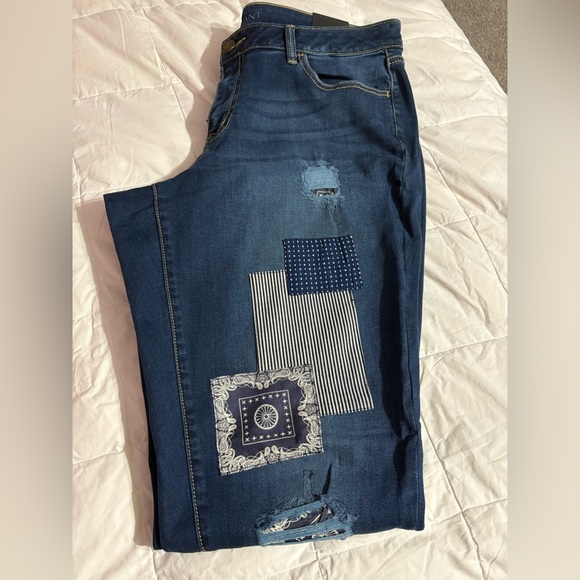 🍓Lane Bryant Boyfriend Jeans🍓 - Picture 3 of 6